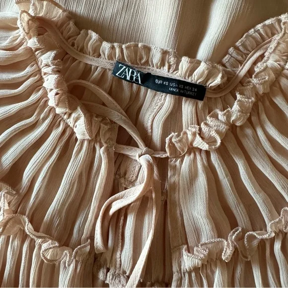 Zara Pleated Lace Flutter Sleeve Blouse - Picture 6 of 7